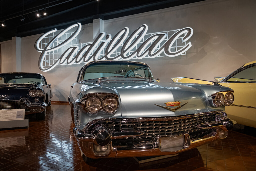 Gilmore Car Museum, Air Zoo, Institute of Arts